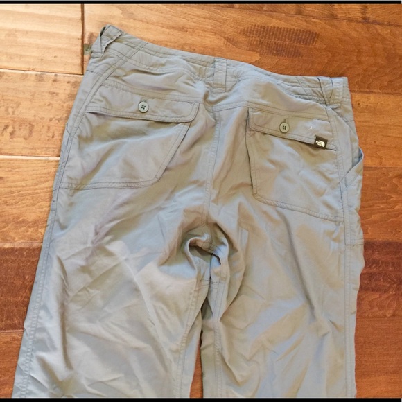 Woman’s The North Face hiking pants adjustable 10 - Picture 5 of 6